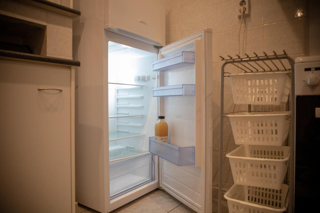 Ellanikou Apartment In Pankrati Vipgreece Aten Exteriör bild
